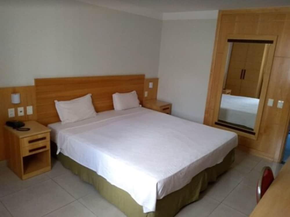 Hotel Atlantico Tower Rio de Janeiro Buitenkant foto A room at the hotel