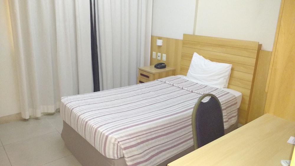 Hotel Atlantico Tower Rio de Janeiro Buitenkant foto A single room at the hotel