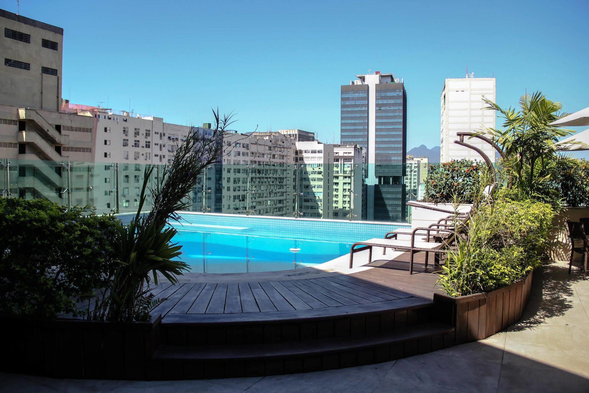 Hotel Atlantico Tower Rio de Janeiro Buitenkant foto The pool of the hotel